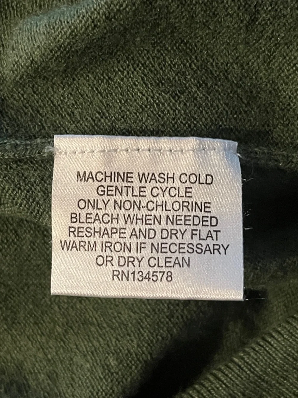 Vineyard Vines Wool Cashmere V-Neck Sweater Olive Green Men’s S